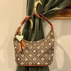 NWT Dooney & Bourke Bucket Bag